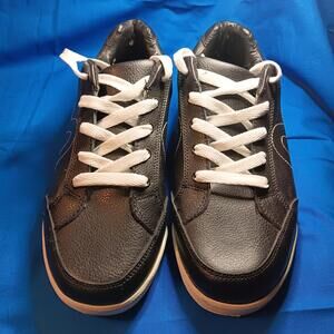Vintage Men's MacGregor 11 Leather Sneaker Black LowTop